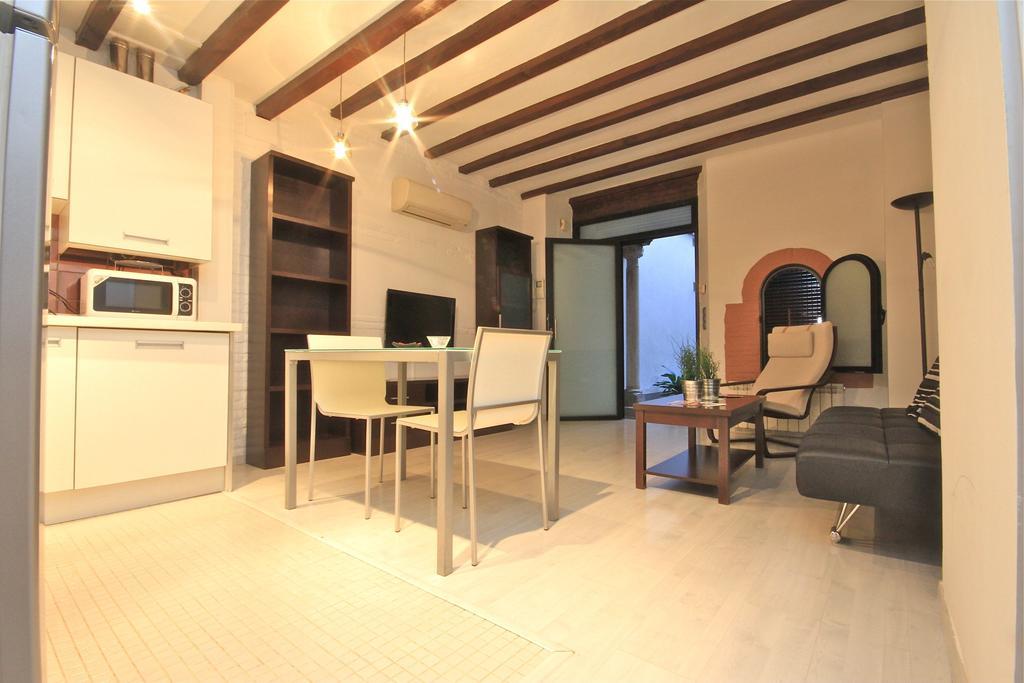 Apartamentos Inside Alhacaba Grenada Zewnętrze zdjęcie