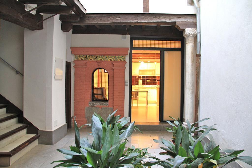Apartamentos Inside Alhacaba Grenada Pokój zdjęcie